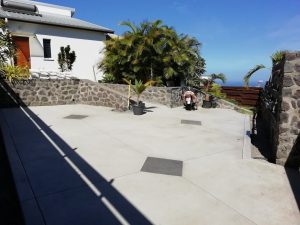 BETON BALAYE DECORATIF LES AVIRONS 24344252