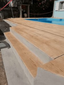 BETON EMPREINTE IMITATION LATTES DE BOIS 42864573