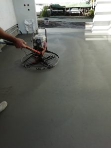 béton lissé hélicoptère non coloré 33700250
