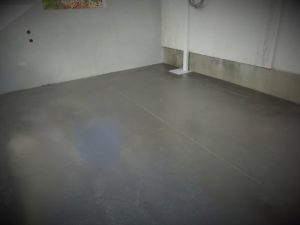 béton lissé hélicoptère non coloré 71438385